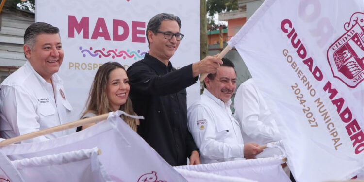 Se transforma Cd. Madero, Erasmo González cumple compromisos a colonos