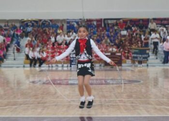 DIF Tamaulipas, y alcaldesa de Nvo Laredo, impulsan concurso de rondas y salto de cuerdas