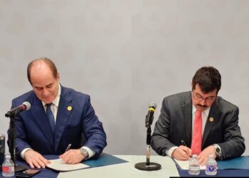 Reafirma rector de la UAT colaboración con South Texas College