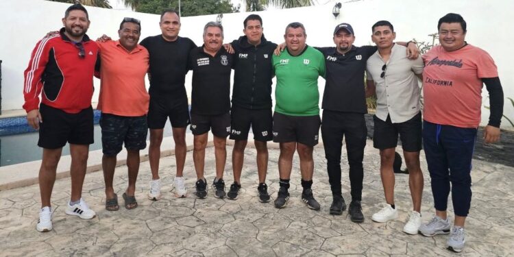 Árbitros paran en seco a Benito Valdez, exigen castigo para jugadores agresores en la liga Santander