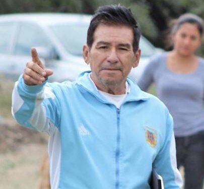 Clubes Unidos de Victoria, lanza Octagonal de fútbol «Don Chon Bautista»