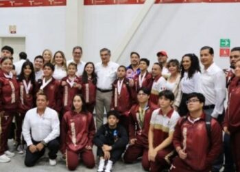 Gobernador tamaulipeco, reconoce a deportistas y el trabajo del INDE