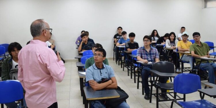 Inicia la UAT ciclo escolar con nuevas carreras y crecimiento en la matrícula