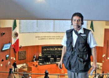 Desde el Senado… La Casa de los famosos
