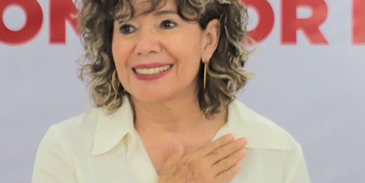 La titular de SEBIEN, Silvia Casas González, pone en marcha cursos de verano infantil