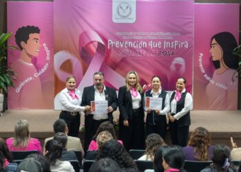 Promueve la UAT prevención y sensibilización sobre el cáncer de mama