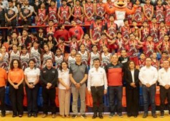 El rector Dámaso Anaya consolida el éxito de la primera Copa UAT de Básquetbol
