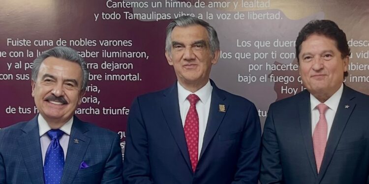 Américo Villarreal, impulsa agenda con CANACAR y CONCAMIN