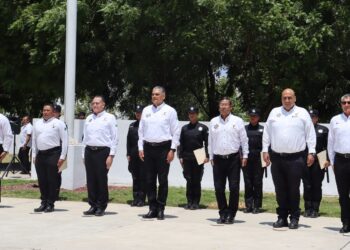 Entrega SSPT constancias a egresados del 22 escalón de Medicina Táctica Policial