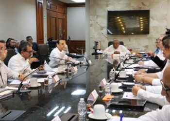 Destaca rector Dámaso Anaya avances institucionales de la UAT ante el Patronato Universitario