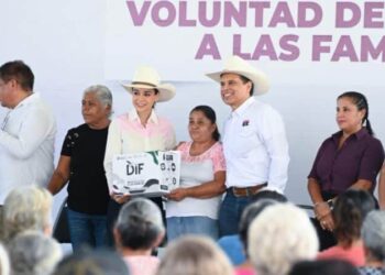 Llevan gobierno y DIF Victoria apoyos alimentarios al área rural